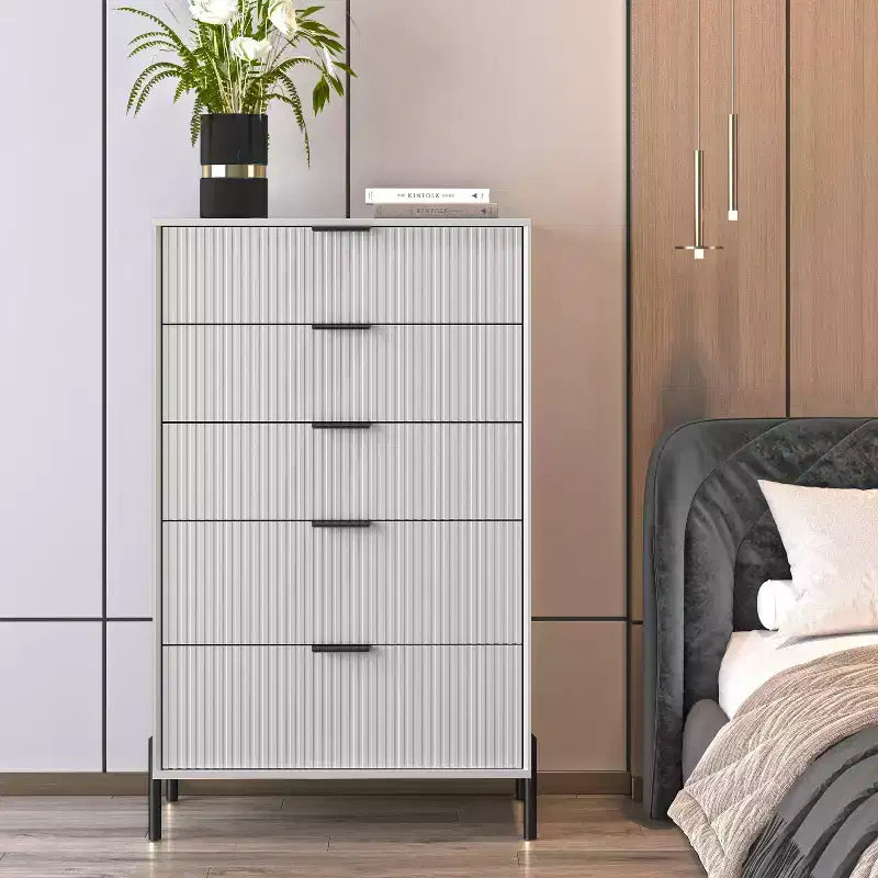 5 Drawer Chest of Drawers