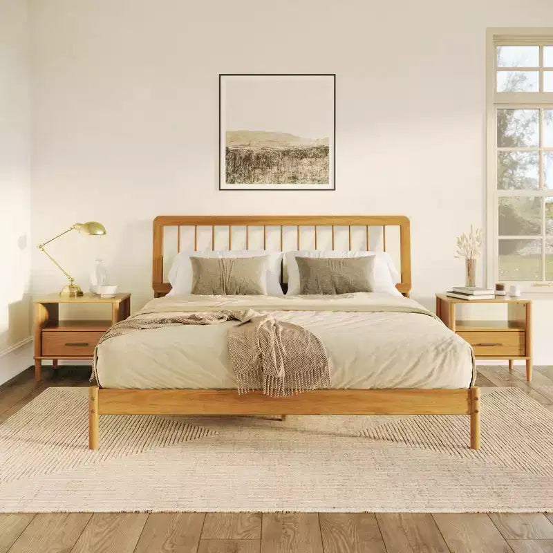 King Spindle Headboard Bed