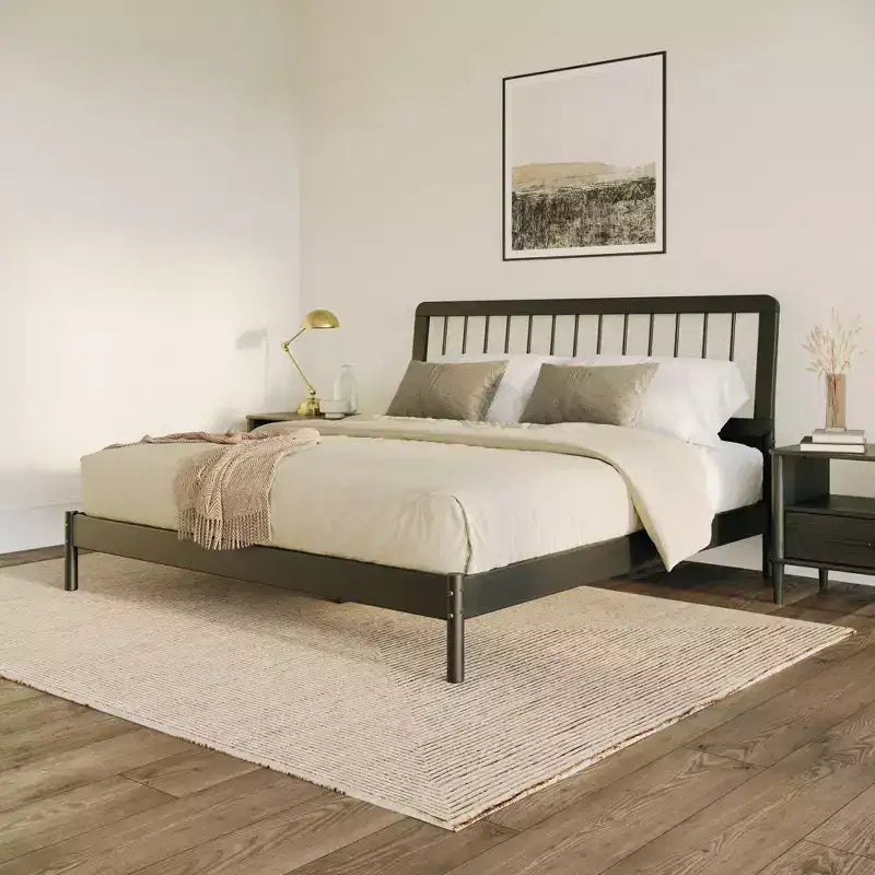 King Spindle Headboard Bed